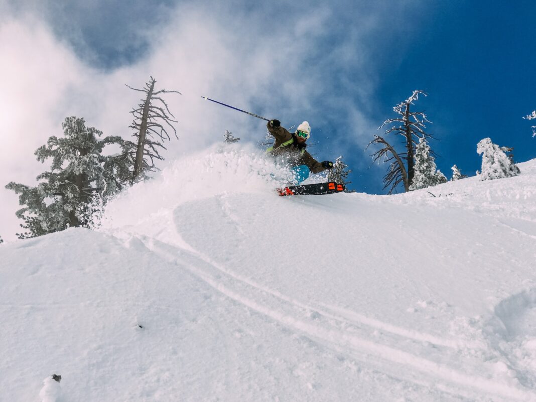 Skiing Courses and Niseko Trips Your Snowy Adventure Awaits